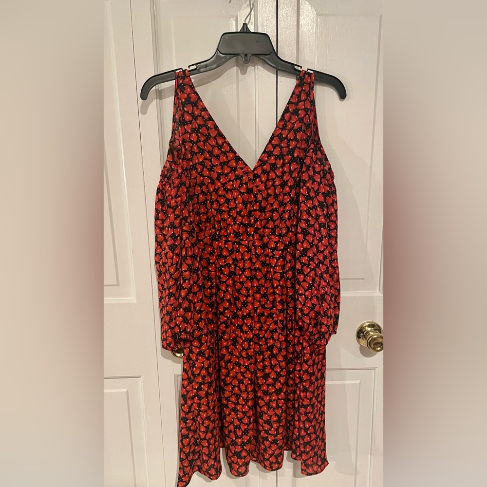 DISNEY Alice Through the Looking Glass Red Hearts Cold Shoulder Size L Dress